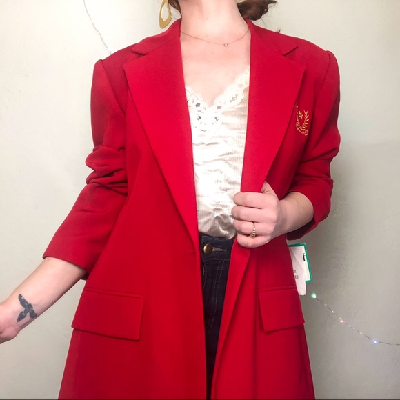 SOLD     Deadstock Vintage Red Blazer - Picture 2 of 4